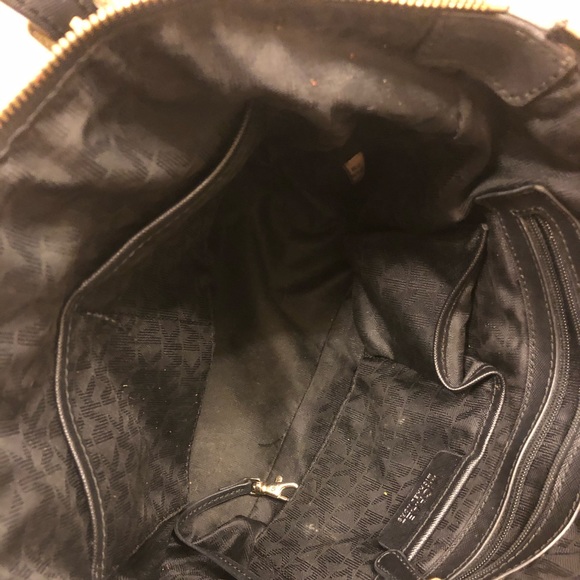 REAL Michael Kors purse - Picture 3 of 4